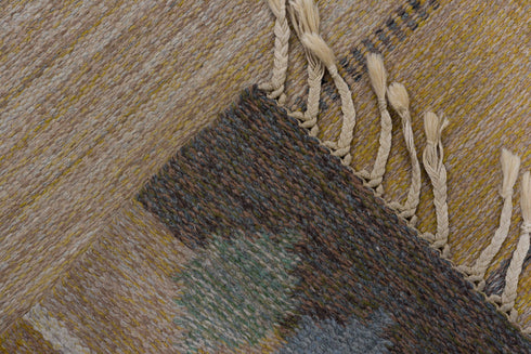 Antique Rollaken Area Rug (5' x 8')